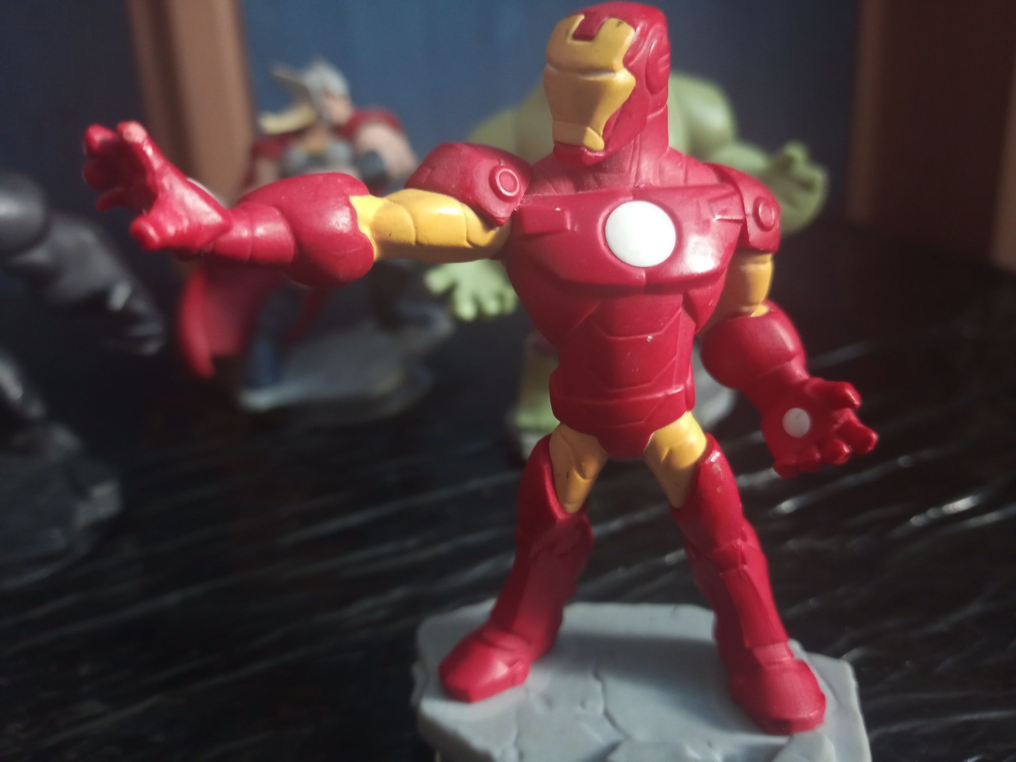 Figurki Disney Infinity 2.0 Marvel venom iron Man Hulk thor Xbox ps