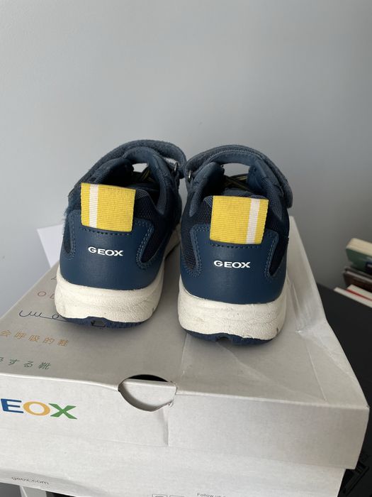 Кросівки Geox 34 розмір