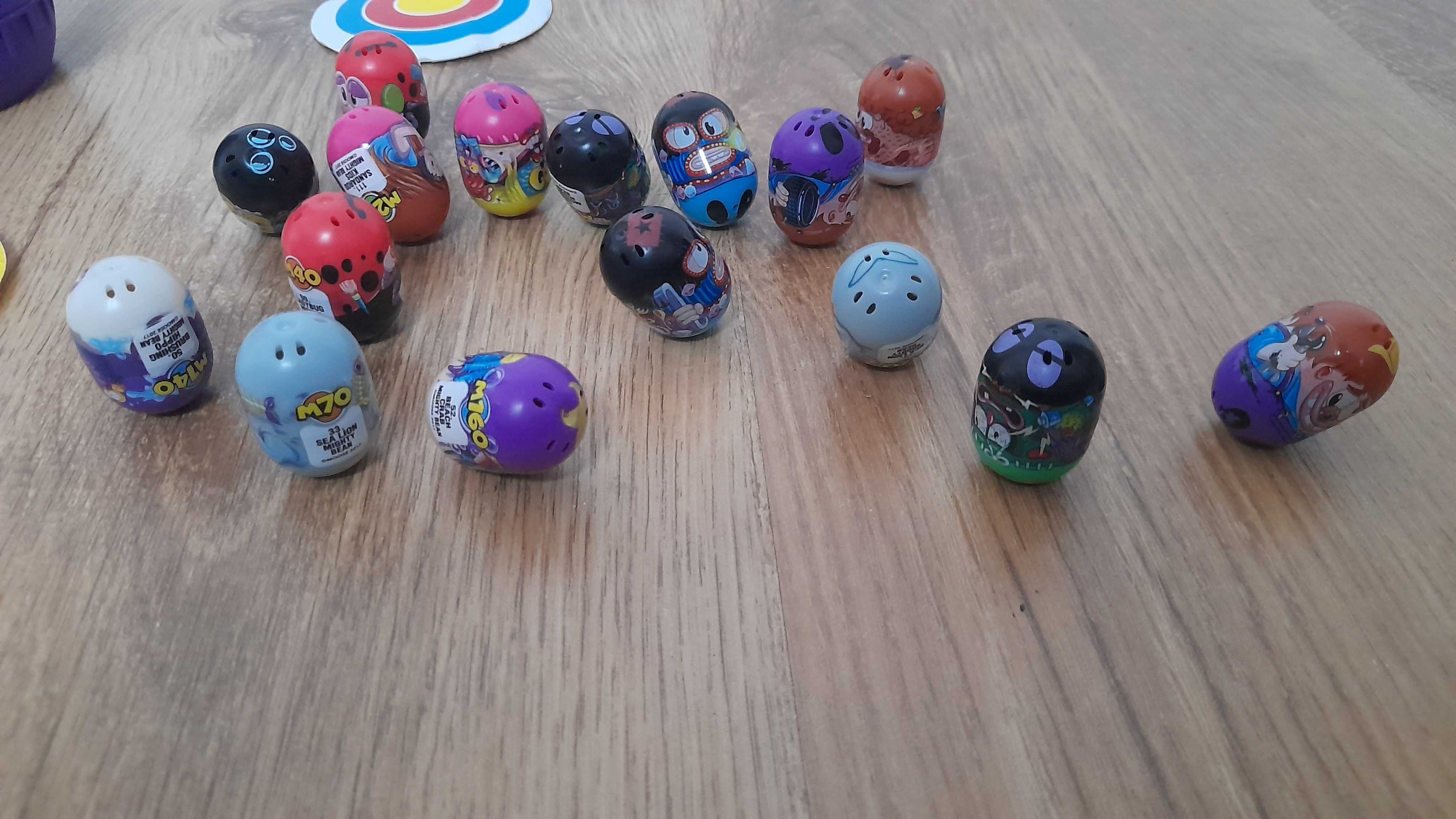 Zabawka magnetyczna typu minionki