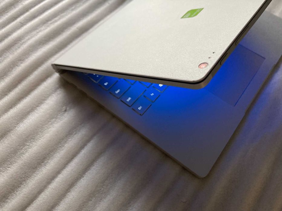 i7,16GB,512GB,NVIDIA GTX 1050 Игровой Ноутбук Microsoft Surface Book 2