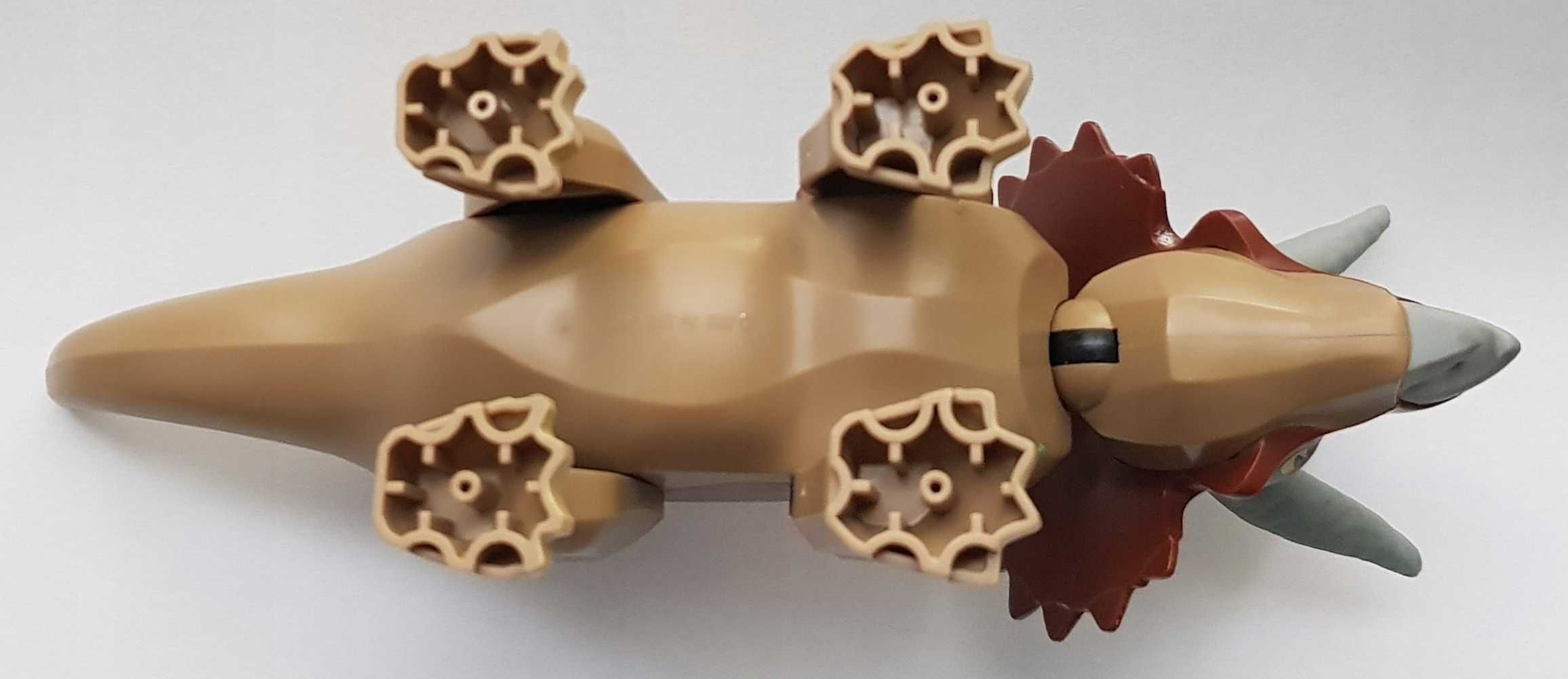 Lego Jurassic World Dino 5885 Triceratops Trapper tricera01