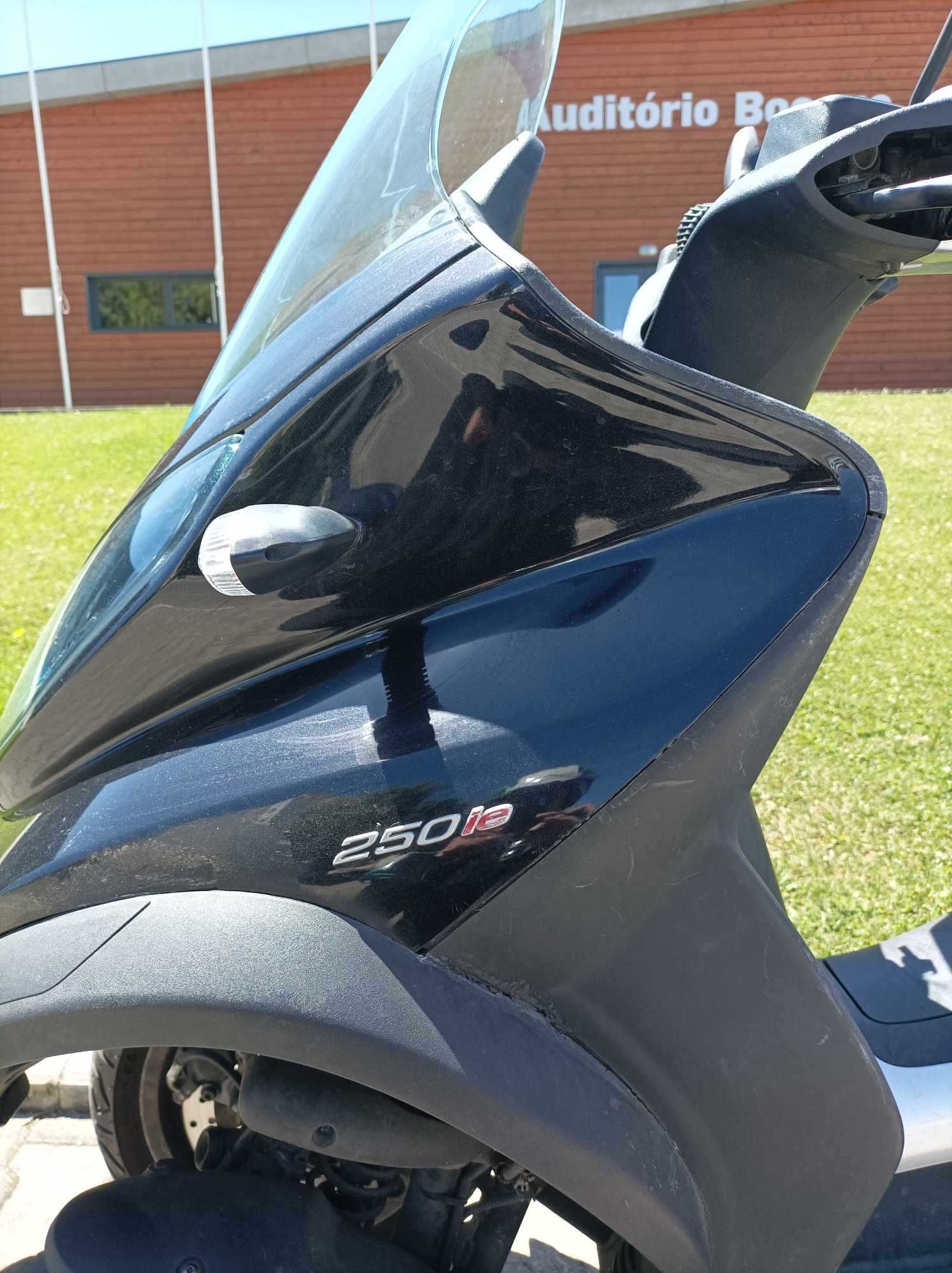 Piaggio MP3 IE 250cc