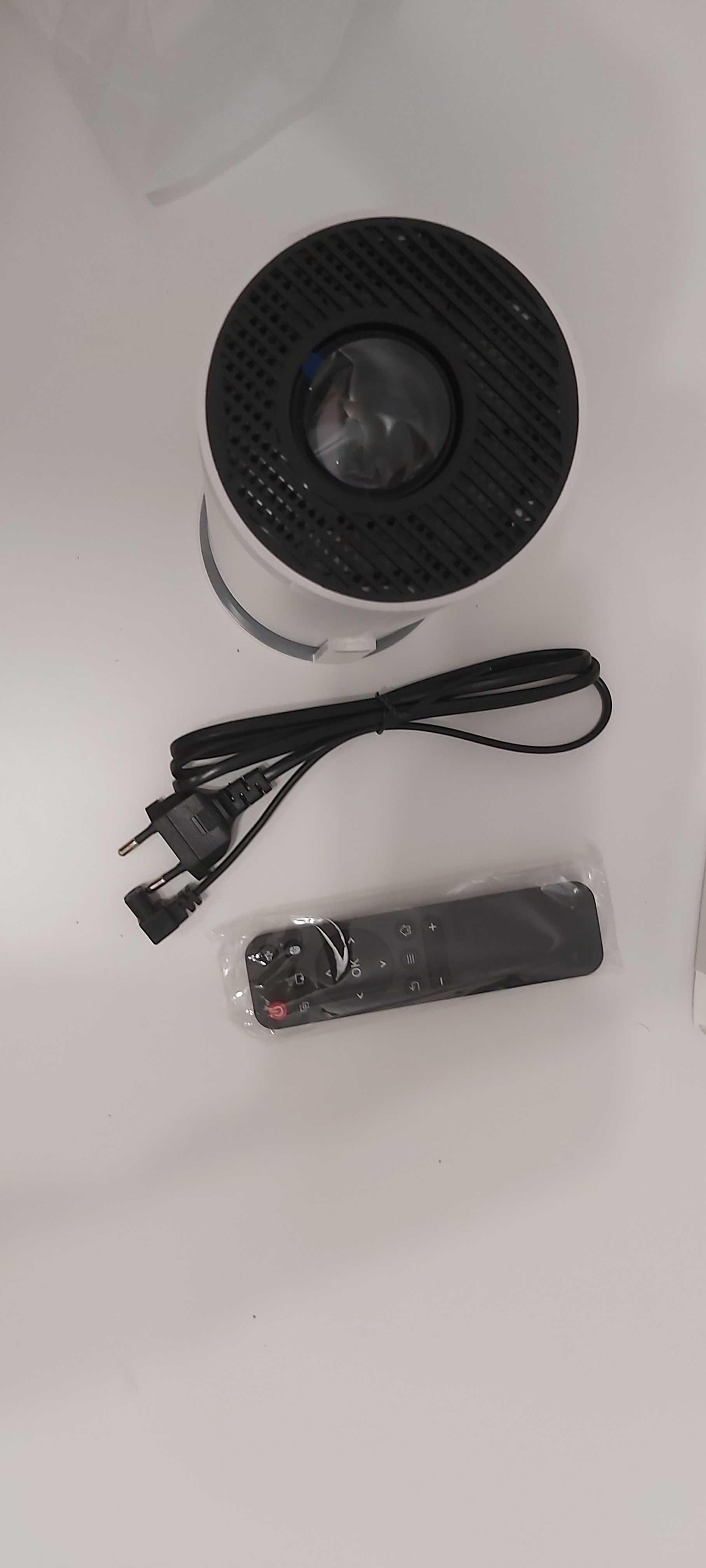 rzutnik projektor Tv rzutnik 120 cali android Wi-Fi HD pilot netflix