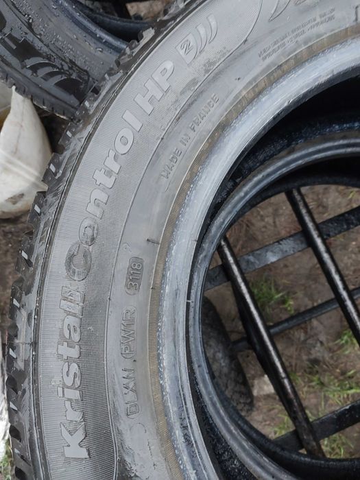 Opony zimowe 205.60.16 Fulda 7-8mm komplet Montaż