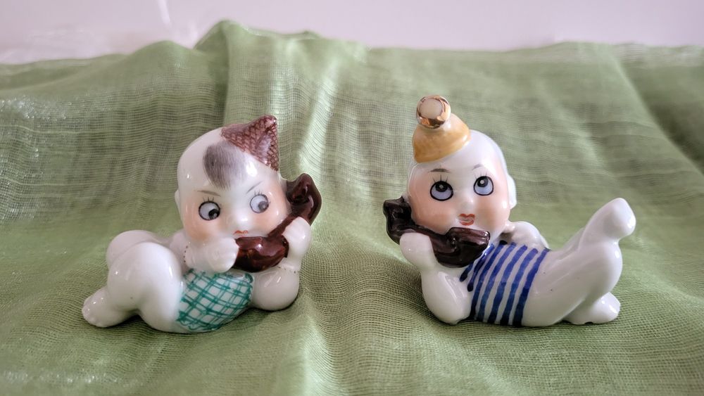 Figurki porcelanowe Ćmielów Chodzież seria biurowa