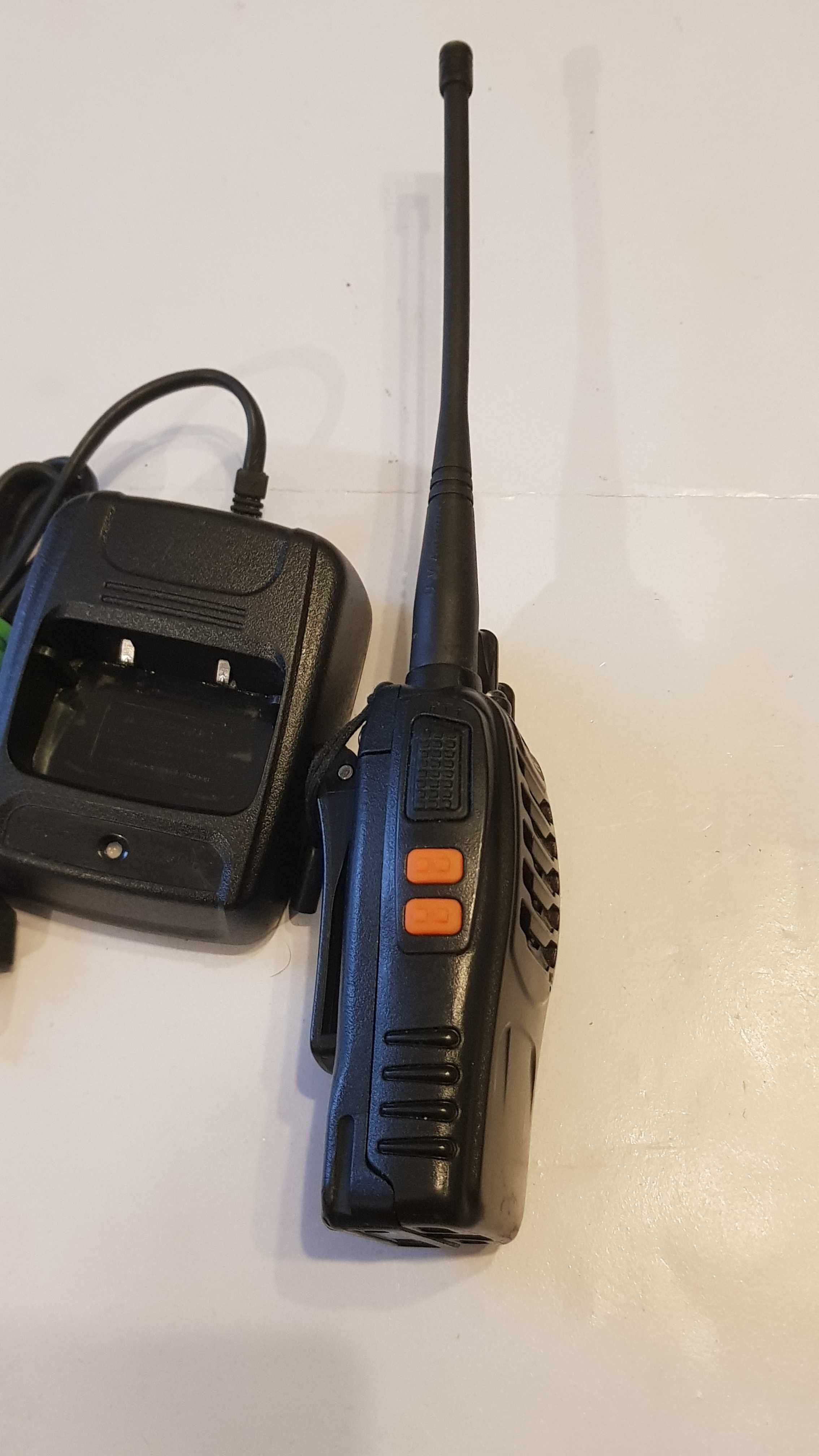 Radiotelefon krótkofalówka BAOFENG BF-888S z ładowarką