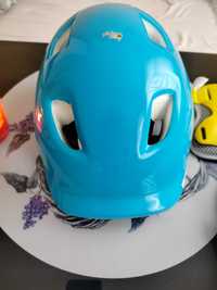 Nowy kask + ochraniacze dla dziecka