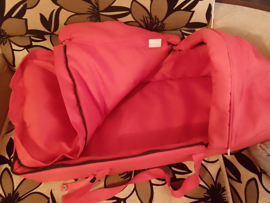 Коляска прогулочная