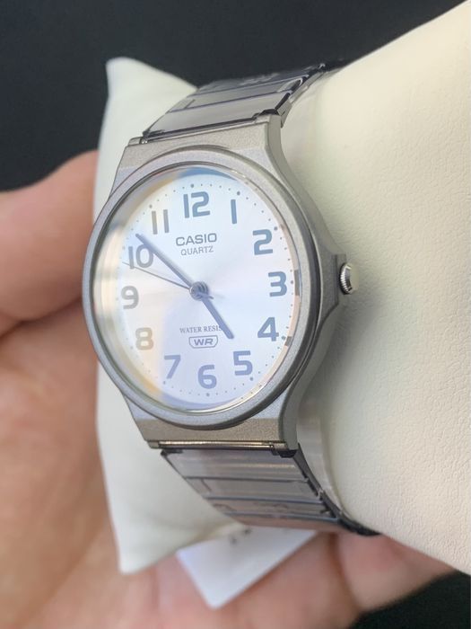 Годинник жіночий Casio MQ-24S-8B Оригінал Гарантія Часы женские