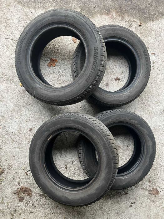 Opony zimowe Bridgestone Blizzak LM005 R15 195/65 z 2022 roku używane