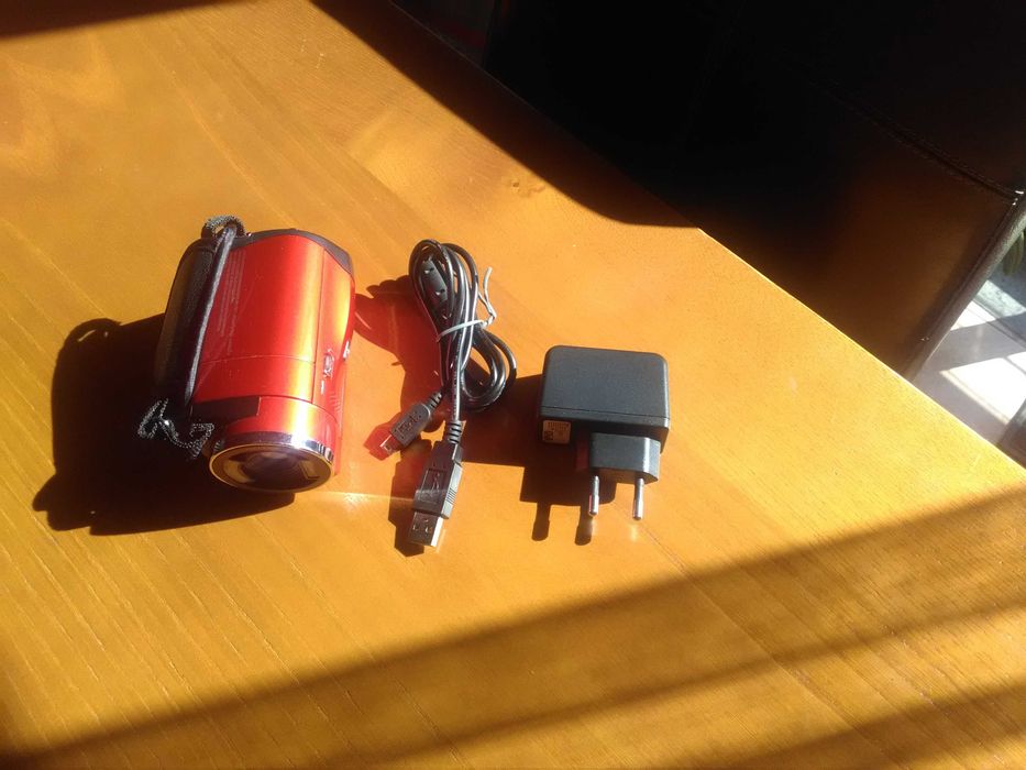 Digital Video/Photo Camera64730009640834120