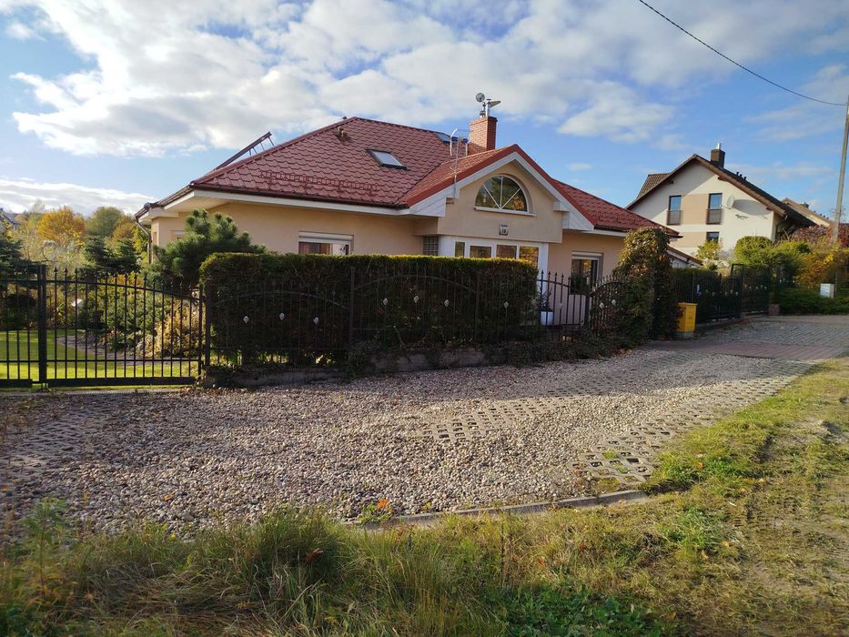 dom w Grzybnie na sprzedaż