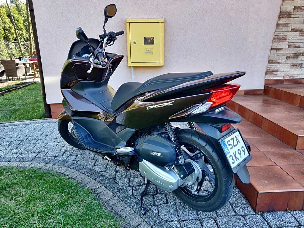 Honda PCX 125 cm 8700 km przebiegu!!! Stan idealny