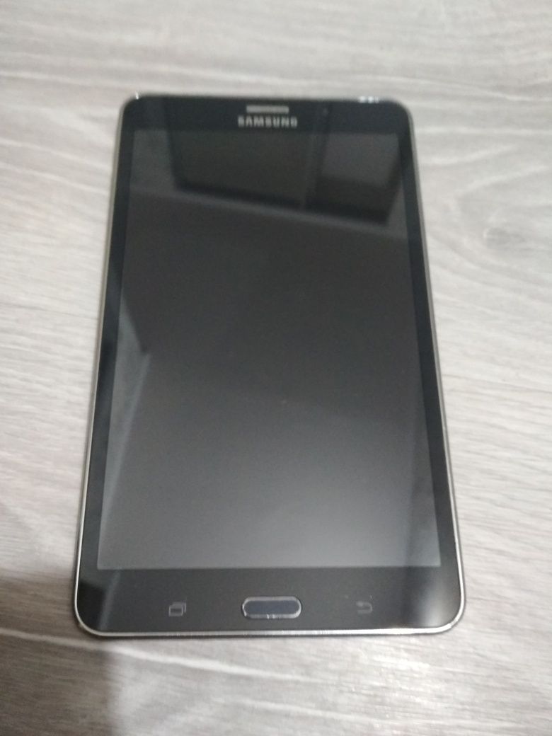 Планшет Samsung Tab 4 SM-T 231