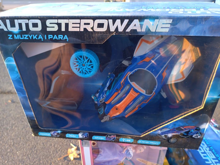 Nowe zdalnie sterowane auto