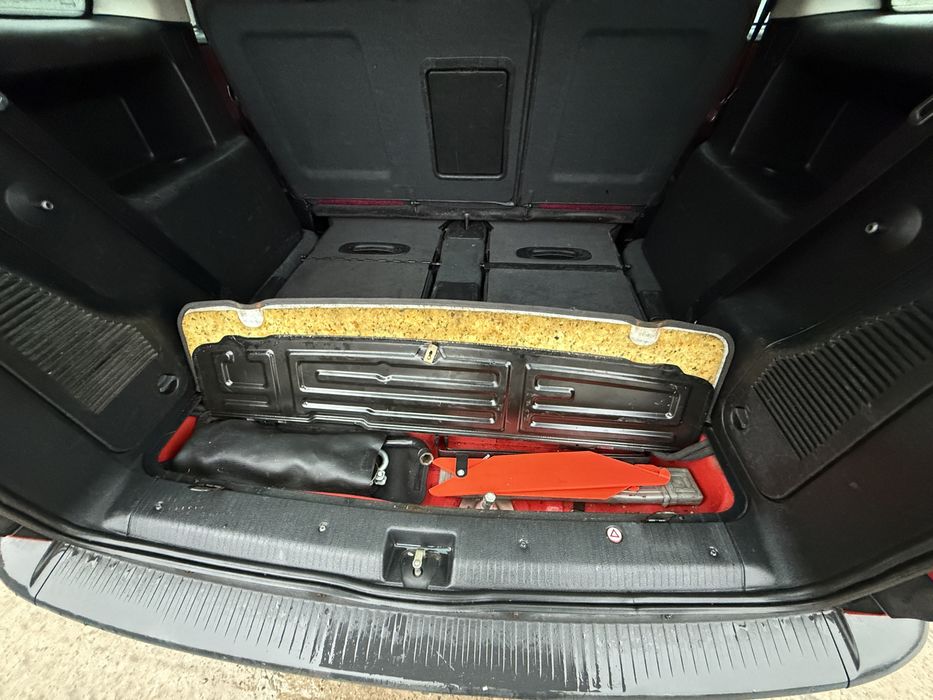 Opel Zafira A хороший стан