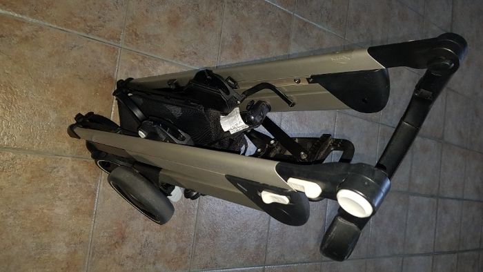 Carrinho + Babycoque Bebé Confort Loola 3 (OPORTUNIDADE)