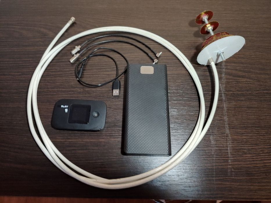 3G/4G роутер Huawei E5577s-32, павербанк 20, антенна и коннекторы