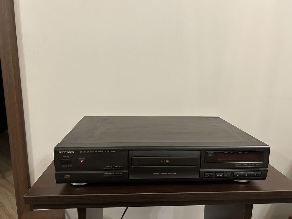 Odtwarzacz CD Technics SL - PG 380 A