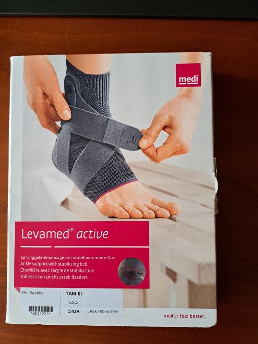 Pé elástico com almofadas MEDi, Pé lado direito, Levamed active Medi