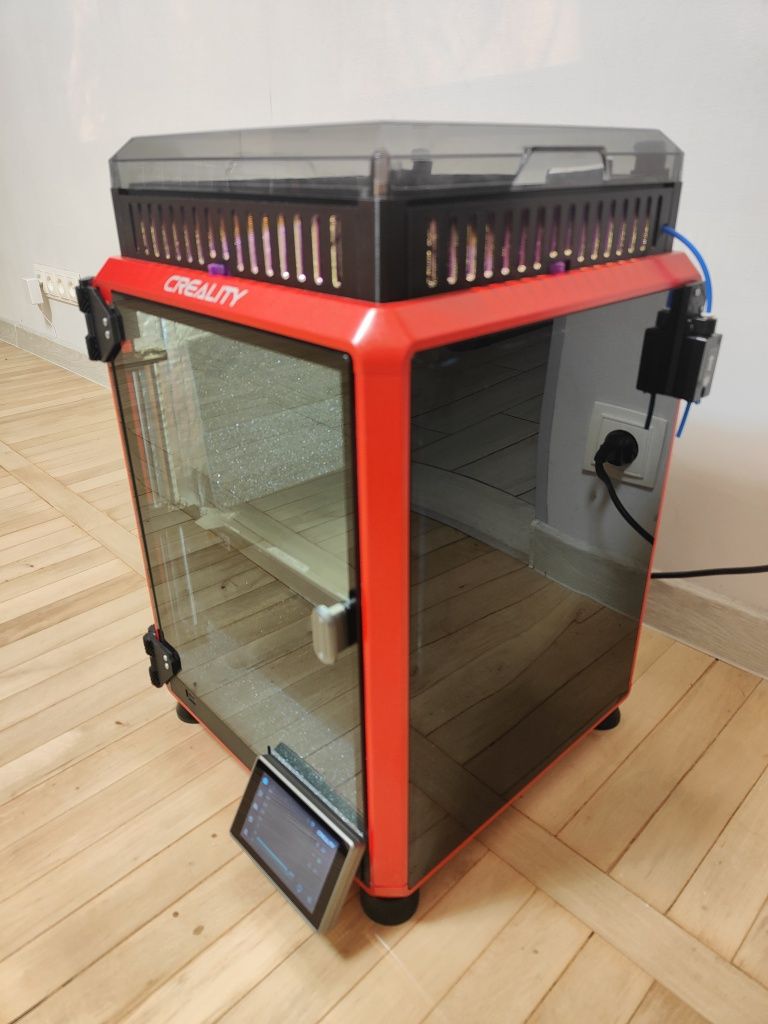 creality k1c red 2024 + 5шт сопел + 2 столики