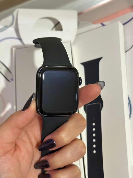 Apple Watch SE 2024 44mm