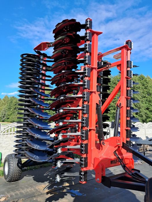 Brona talerzowa 6 metrów, talerzówka 6m firmy WOLF-MET hydrauliczna