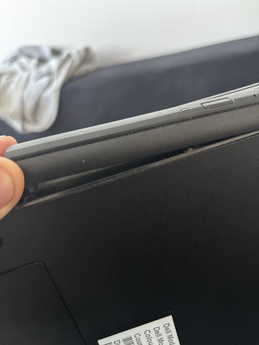 Laptop DELL Inspiron 3521