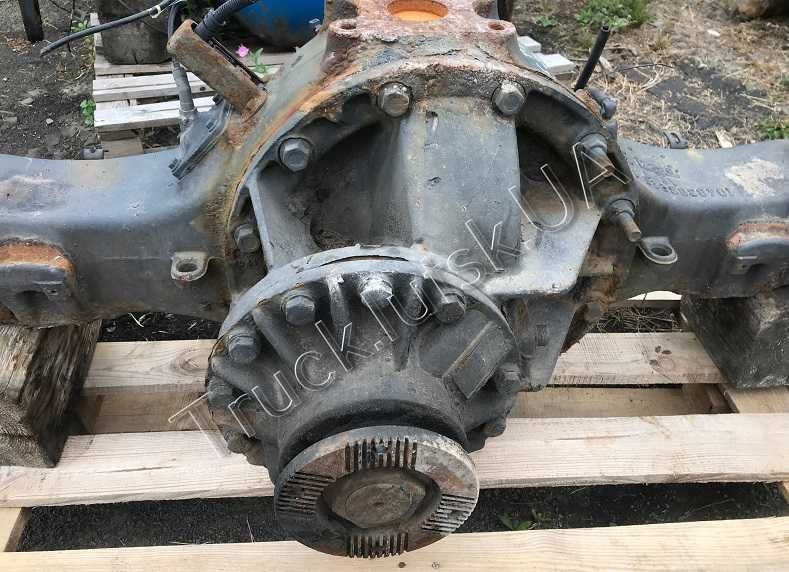 Задній міст,Редуктор,Чулок Volvo RS1356SV 20365611,20365610,20531043