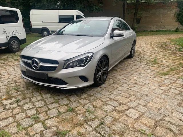 Mercedes-Benz CLA Mercedes CLA 200 Automat PIĘKNY