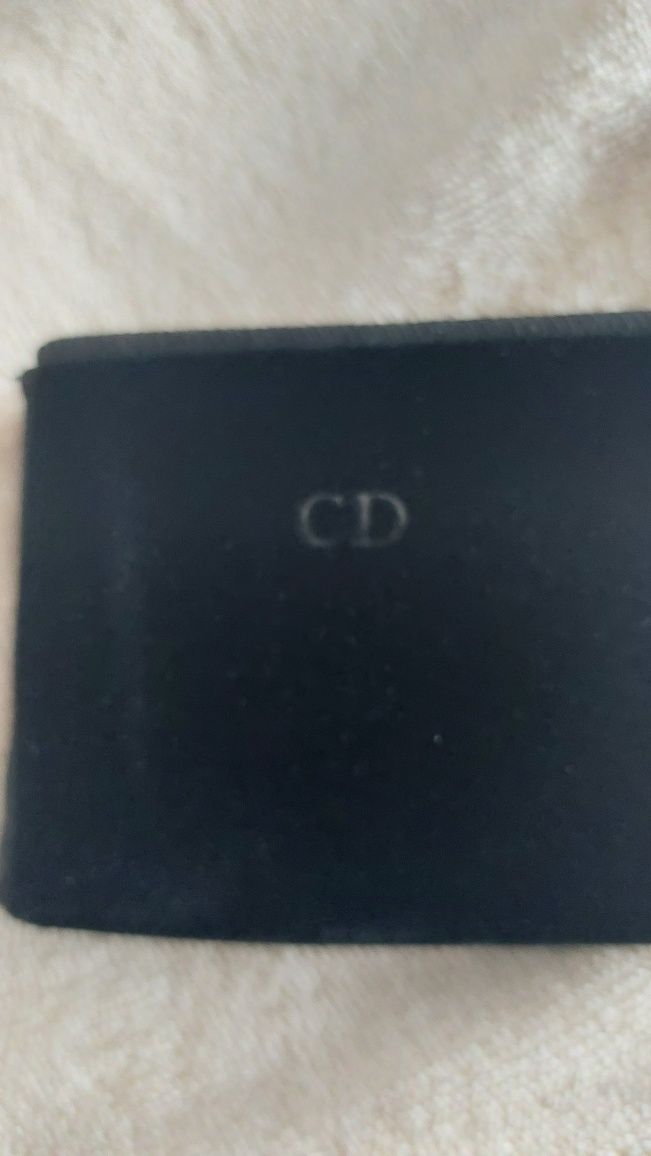 DIOR róż w kompakcie z lusterkiem i pedzelkiem