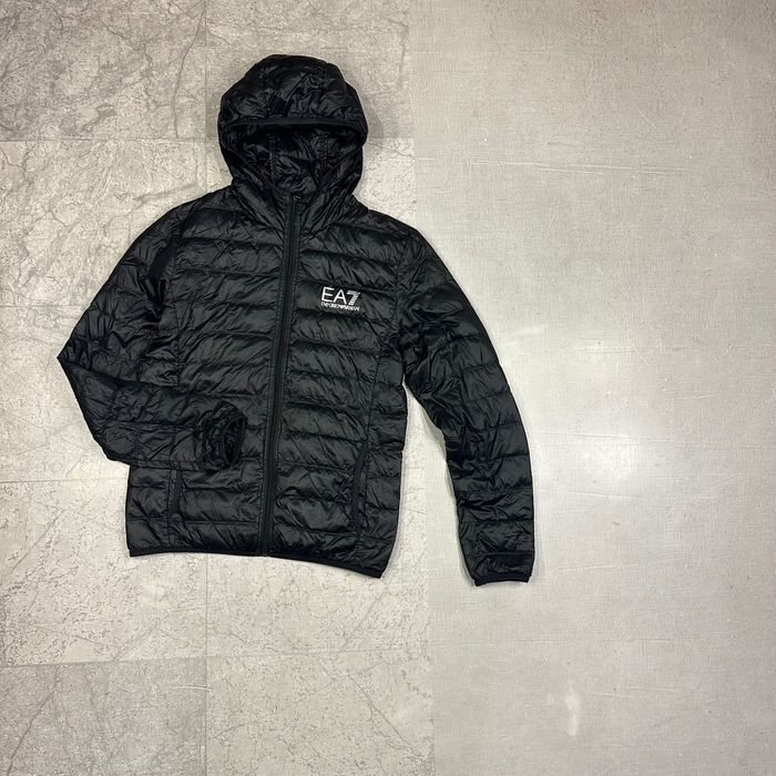 S(size) Мікропуховик пуховик куртка Emporio Armani EA7 hugo