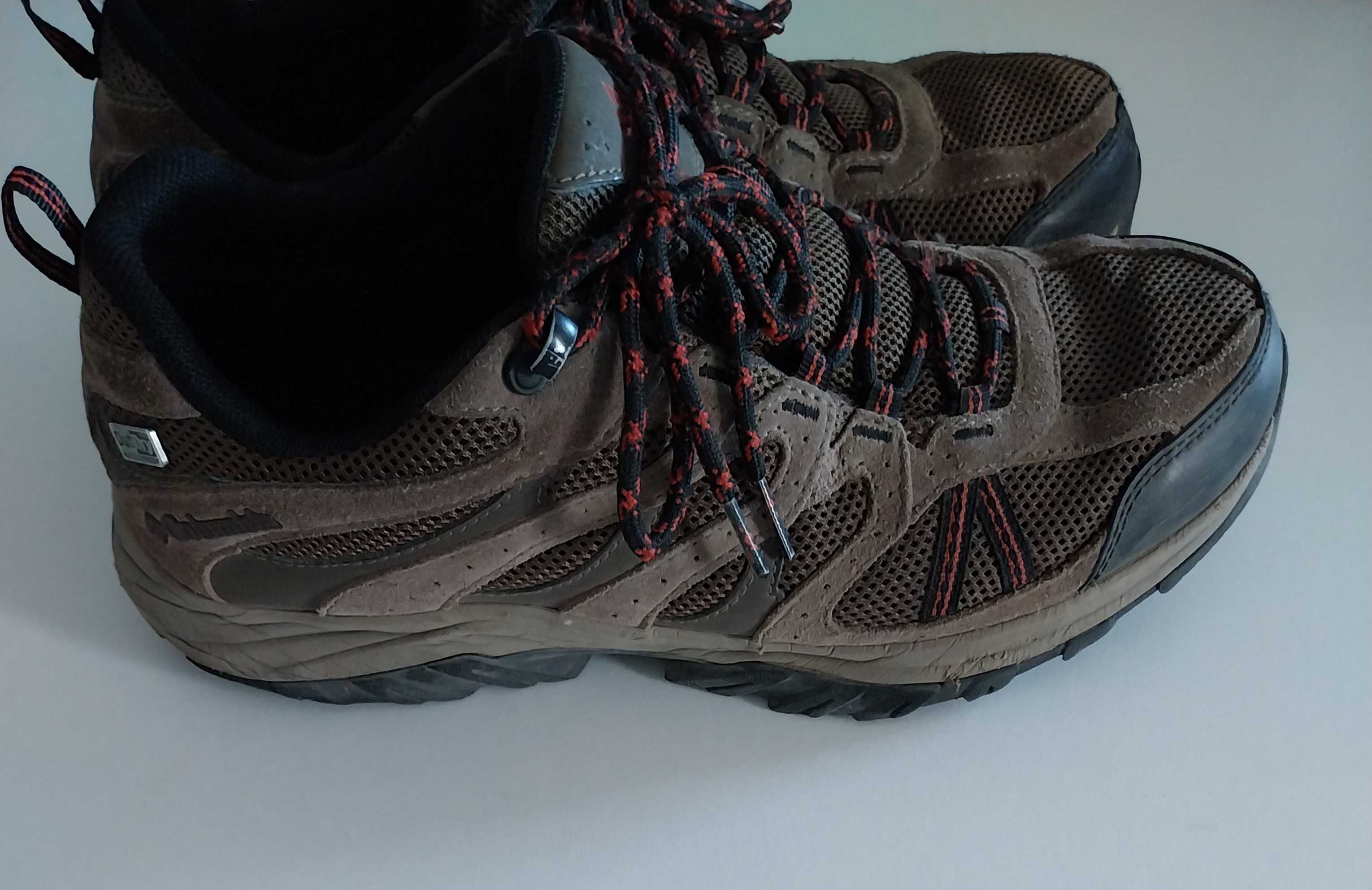 Botas Trekķing Columbia 43