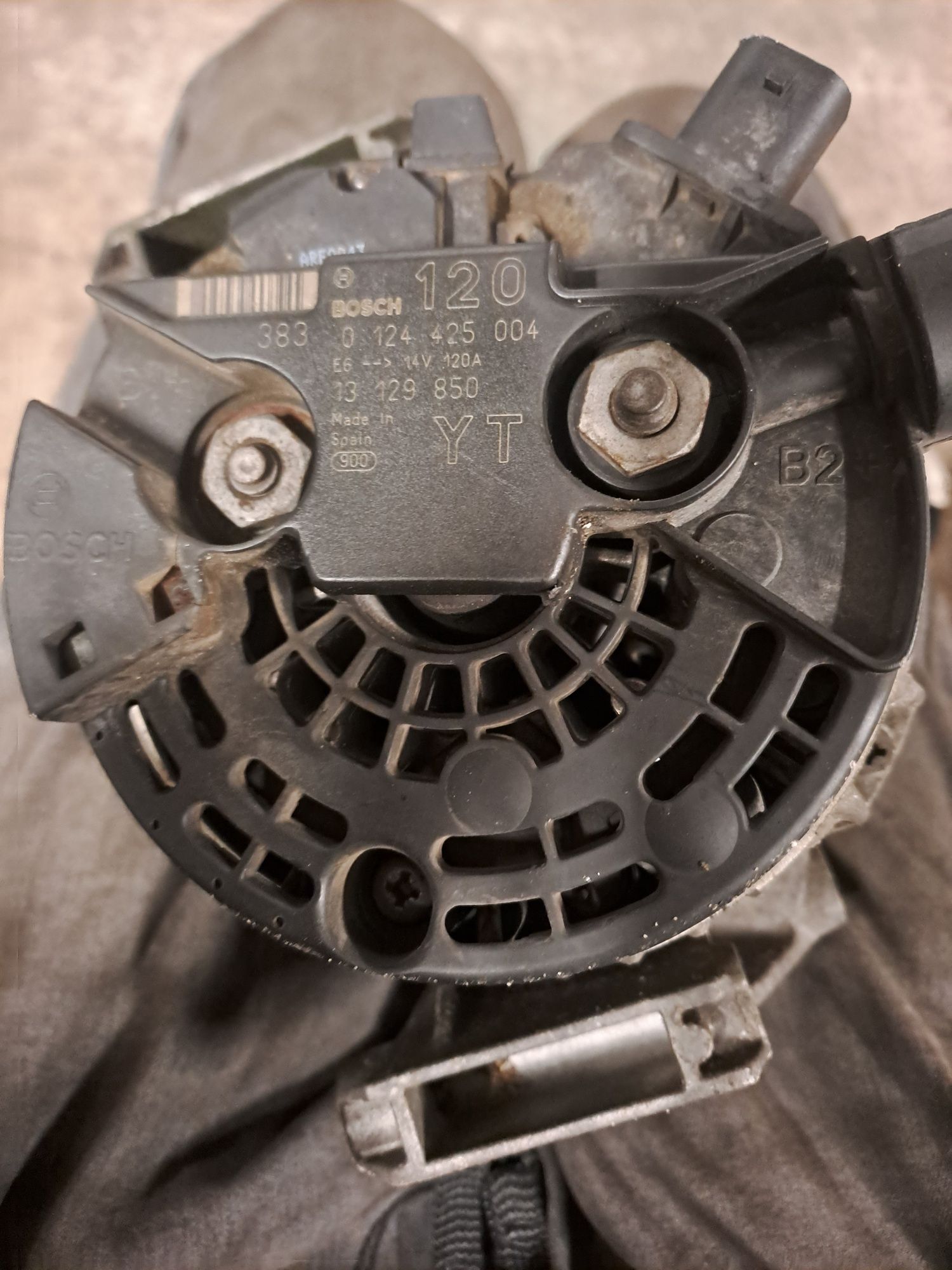 Alternator BOSCH Opel