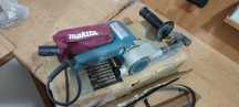 Pilnik elektryczny Makita 9031