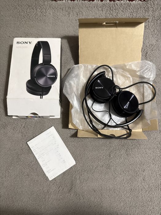 Fones Sony Pretos