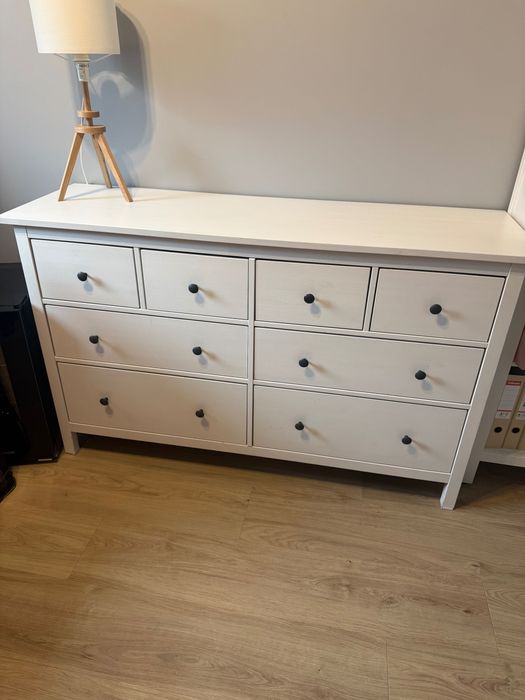 meble Ikea seria Hemnes biały