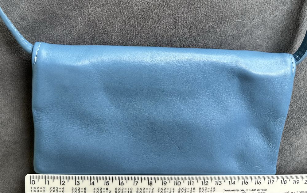 Сумка кросбоді - клатч Zara шкіряна блакитного кольору