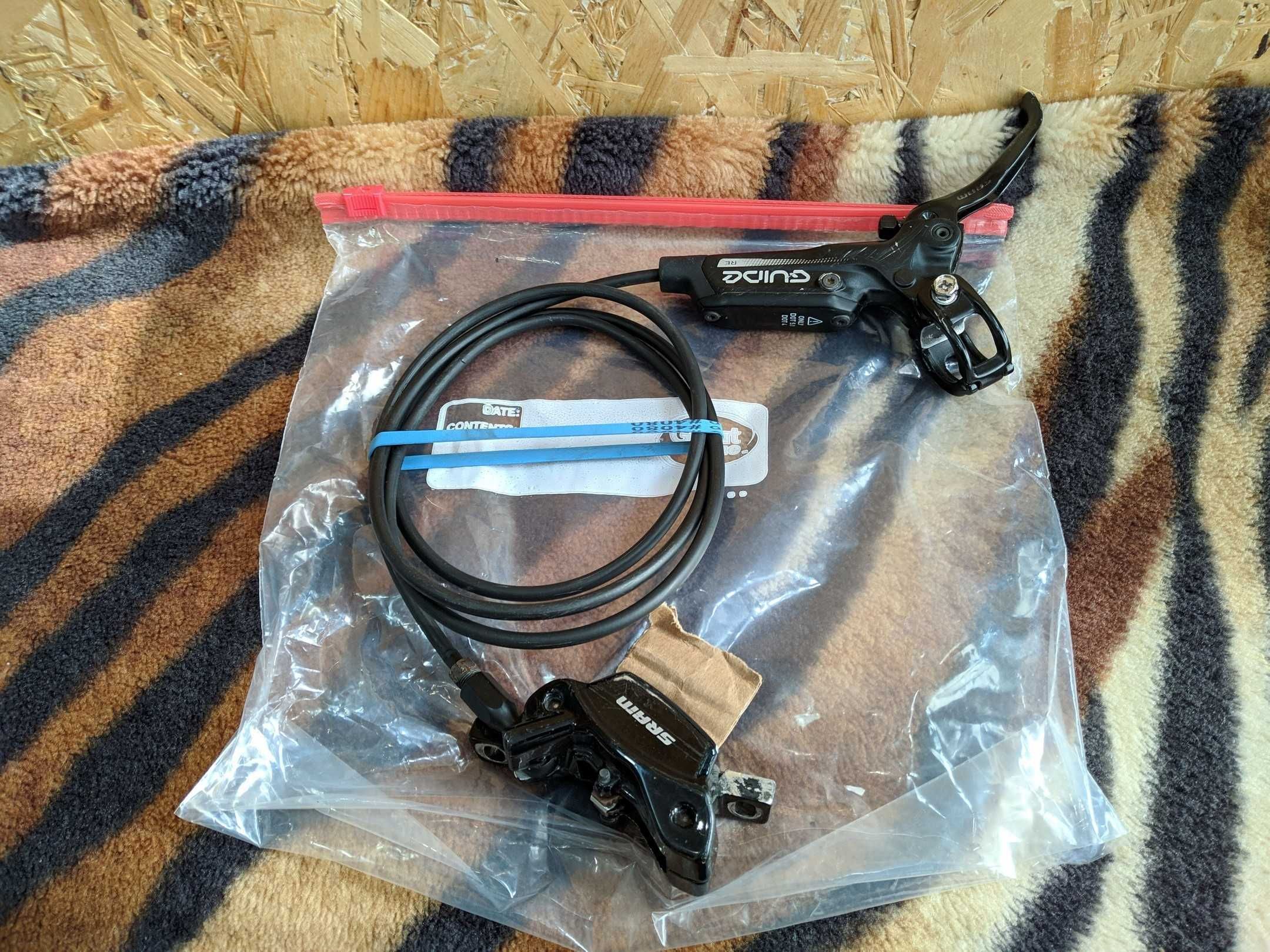 Вело тормоза Shimano Zee BR-M640 задні та SRAM Guide RE задні гальма