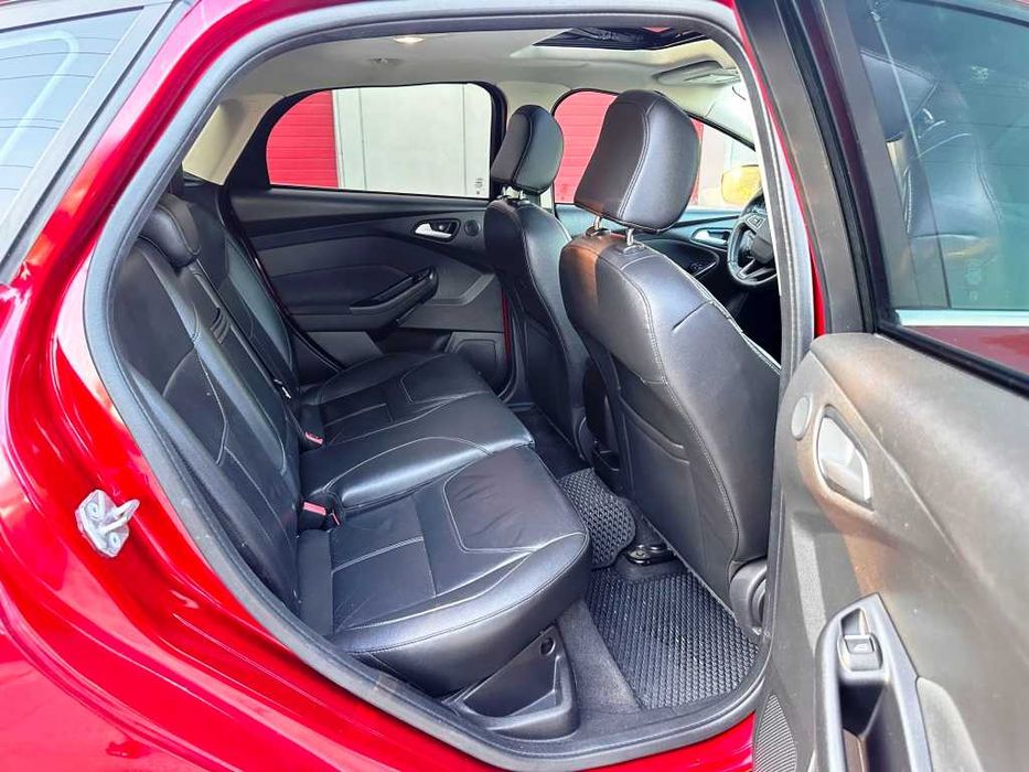 Ford Focus Rest TITANIUM