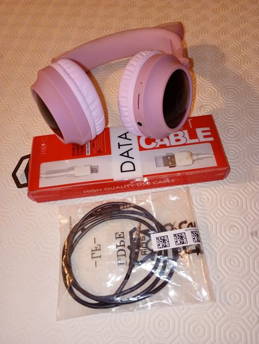 Fones Menina + cabos novos