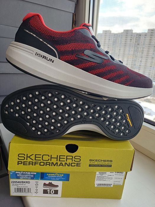 Кросівки Skechers Go Run Pulse 2.0 220540 BKRD KM5045 розмір 44.5