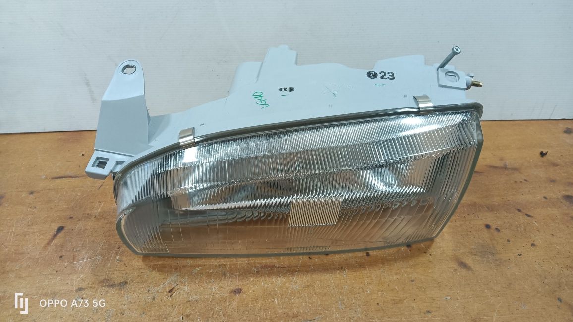 Farol Toyota Corolla ótica 1989 esquerdo