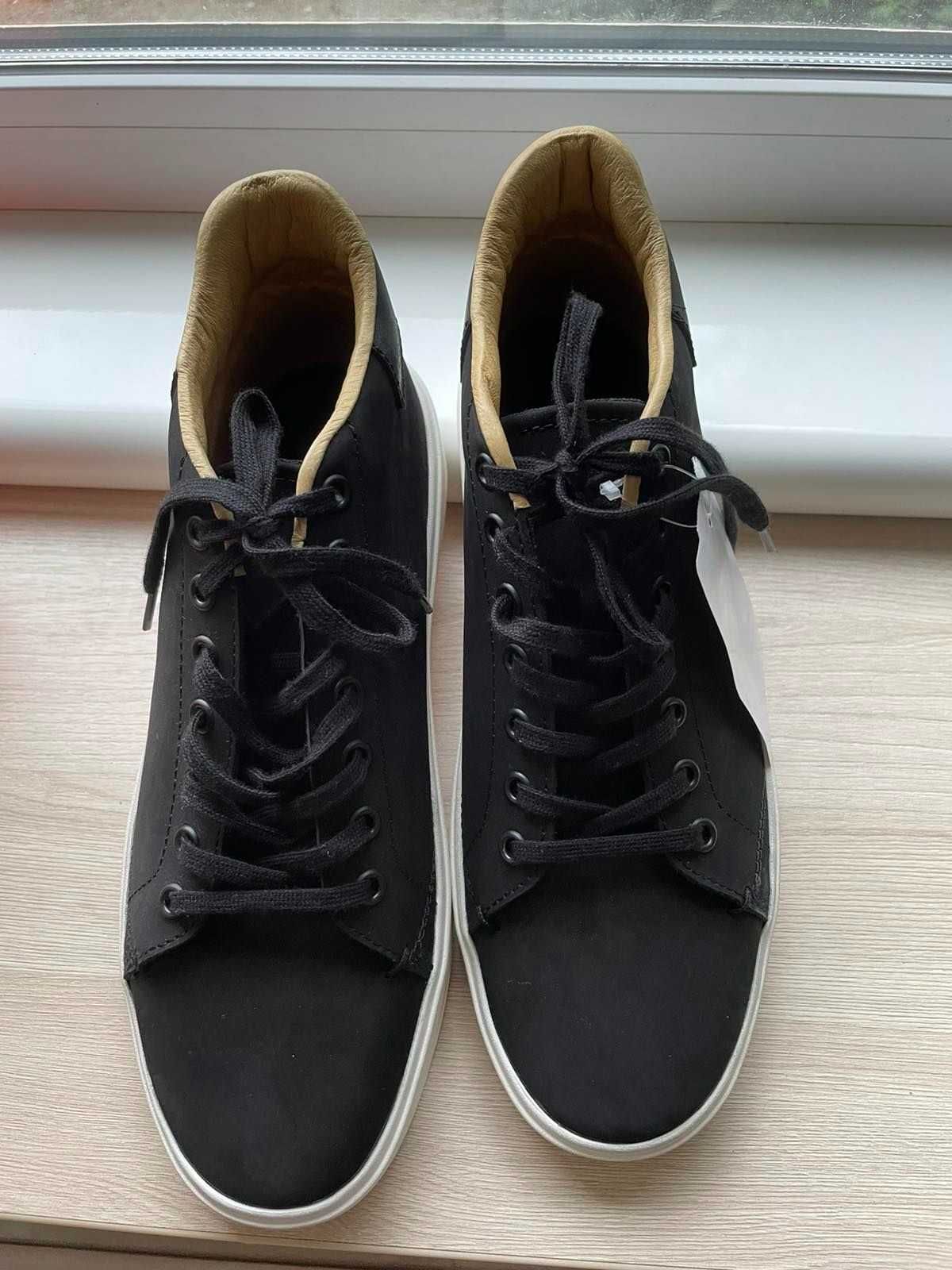 Ботинки Levi's, кроссовки, кожа, новые, 43р
