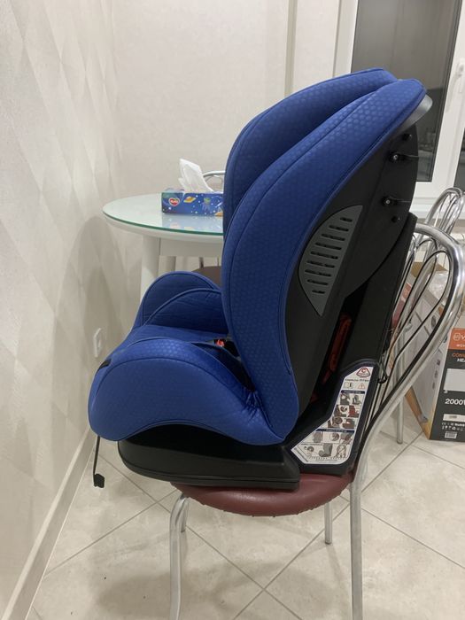 Продам дитяче автокрісло Capsula з isofix 9-36 кг