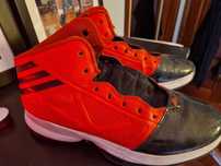Adidas  Tenis de Basket