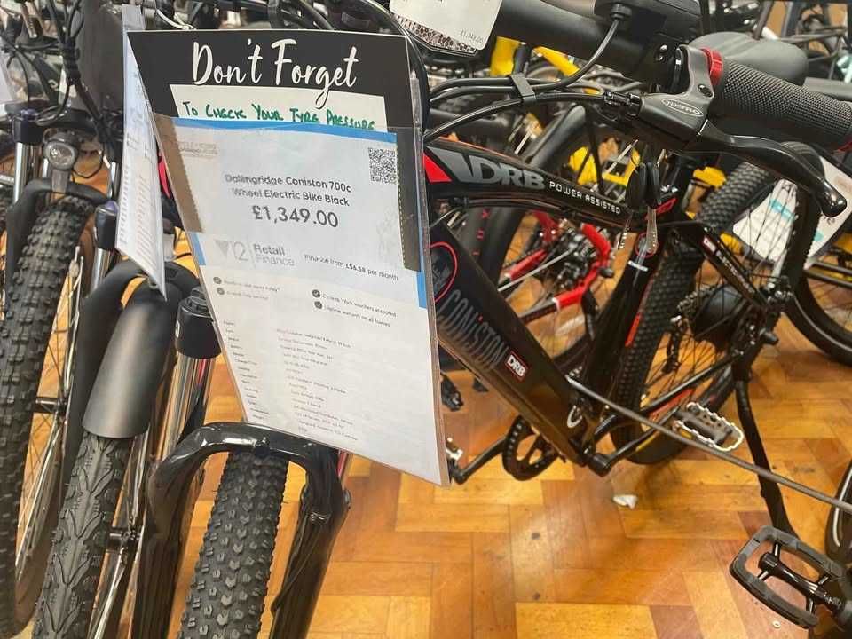 Rower elektryczny Dallingridge Coniston 700c - jak nowy, z dodatkami!