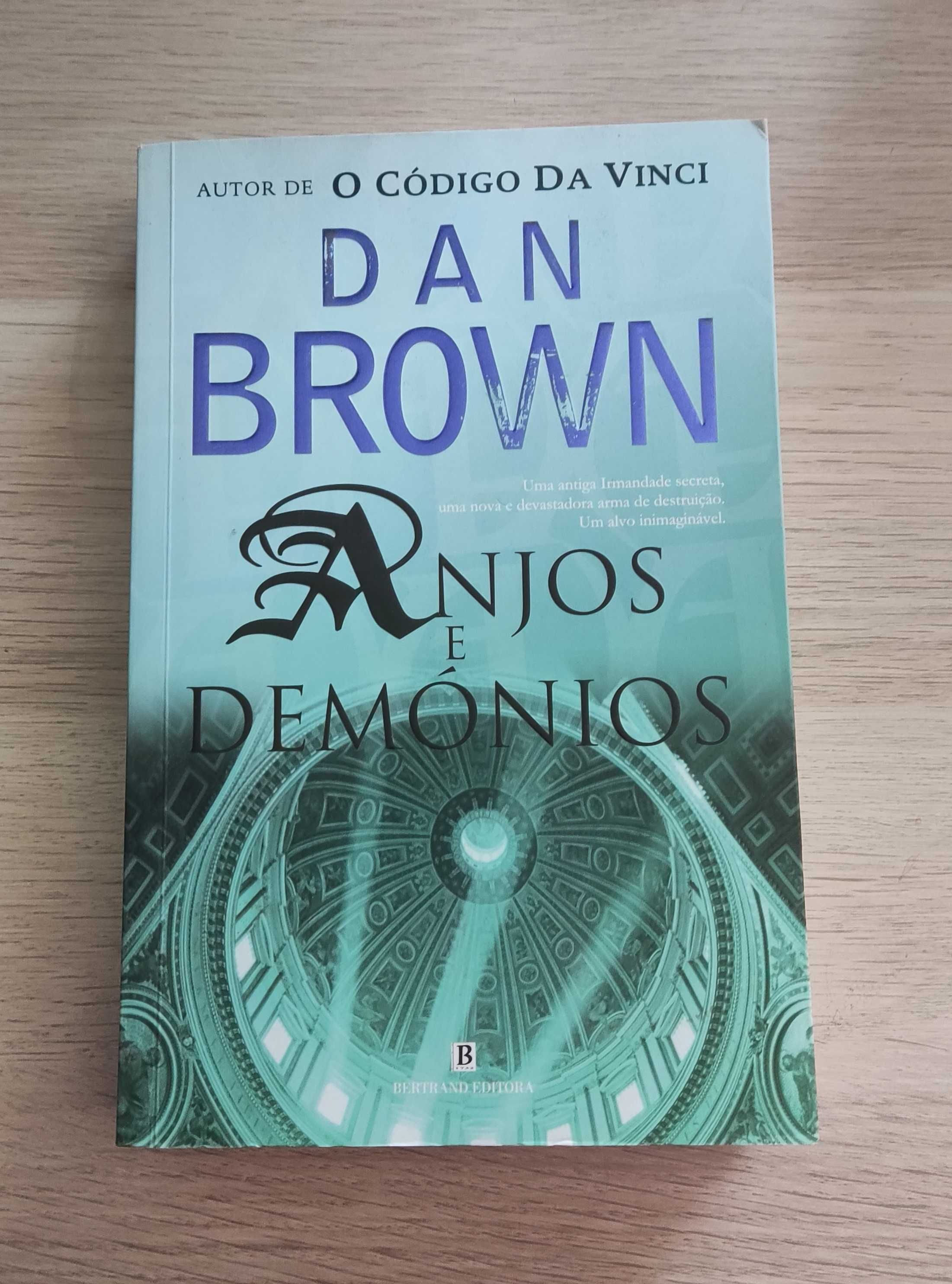 Livro Dan Brown - Anjos e Demónios