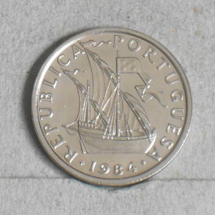 Portugal 5 escudos 1984 - olx X10849