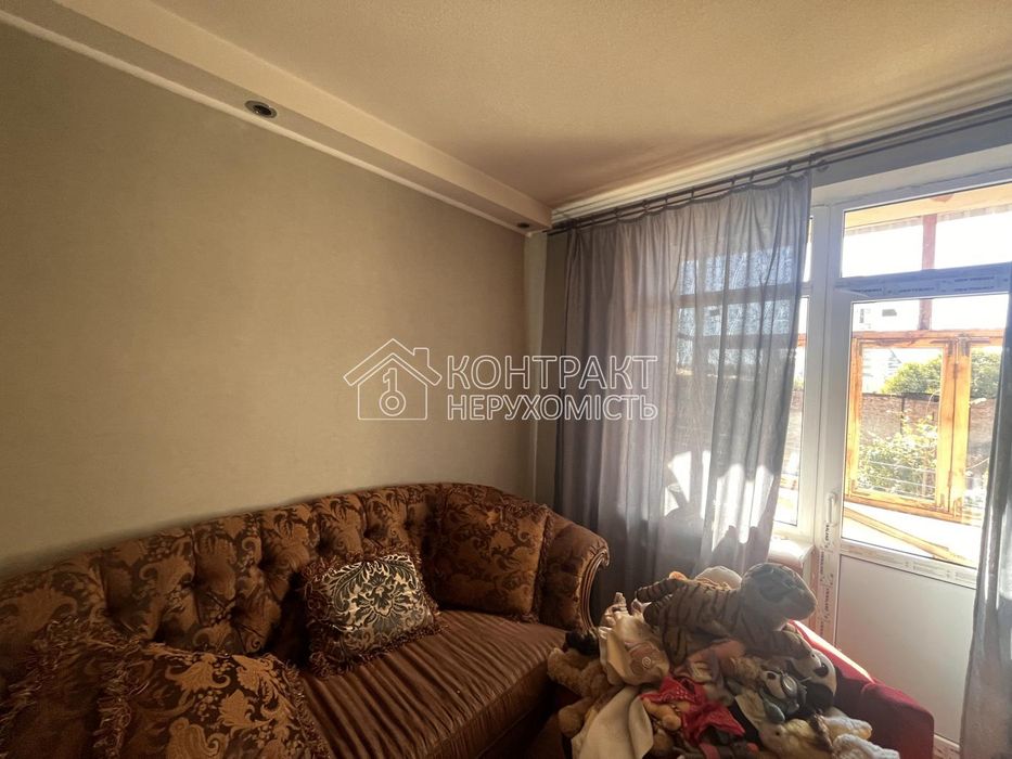 ТЕРМІНОВО! Продам велику 4-кім кв в центрі недалеко Нікольського